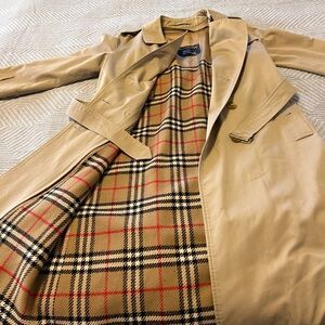 Burberry trench coat with wool insert
